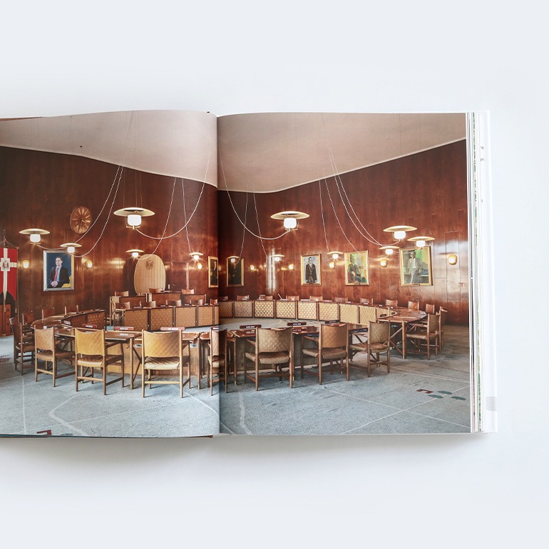 THE DESIGNS OF ARNE JACOBSEN:INTERIORS, FURNITURE, LIGHTING AND TEXTILES, 1925-1971 by Arne Jacobsen