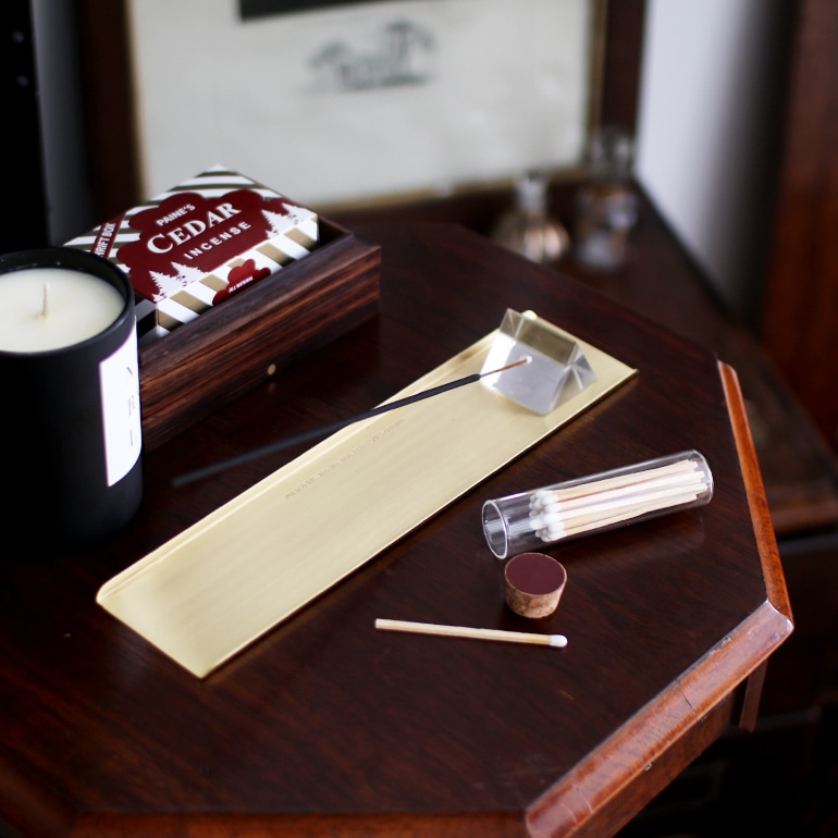 PUEBCO プエブコ｜PRISM INCENSE HOLDER WITH BRASS TRAY(お香立て&トレイ)