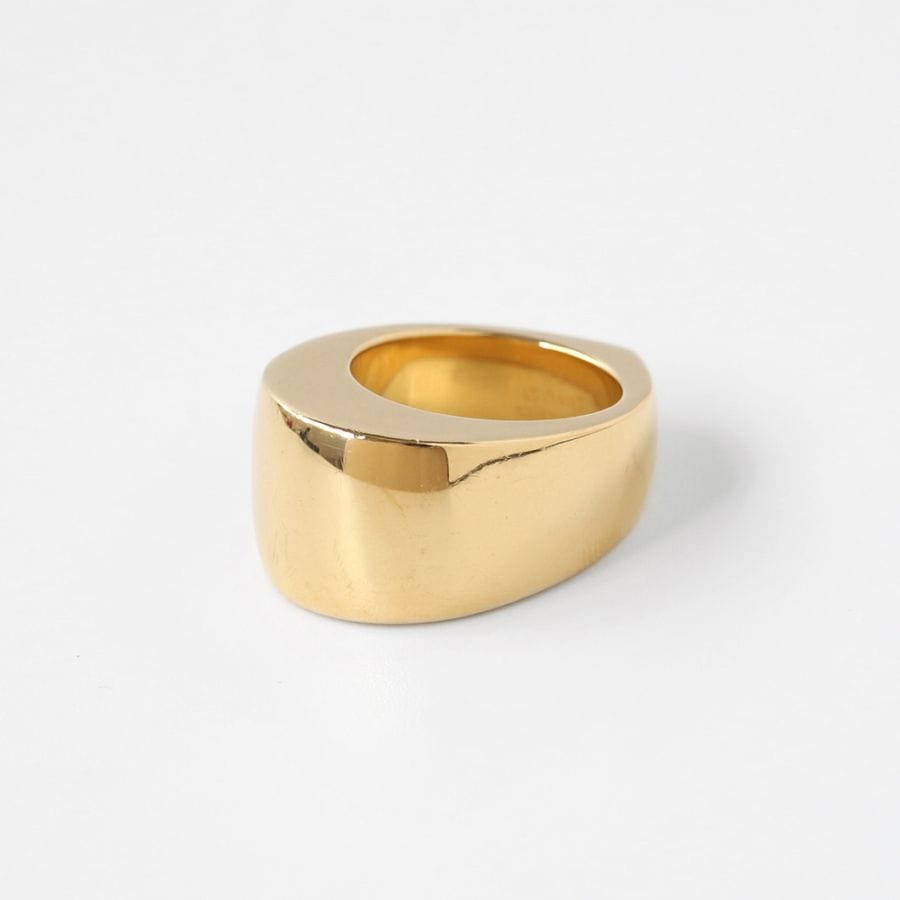【2000】 PIAGET Teardrop Dome Ring 18k YG