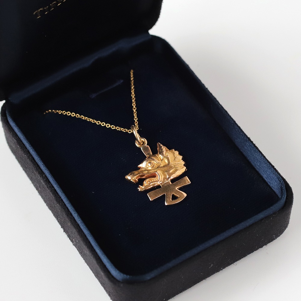 【VINTAGE】TIFFANY&Co. Yale University Wolf’s Head Secret Society Charm Necklace