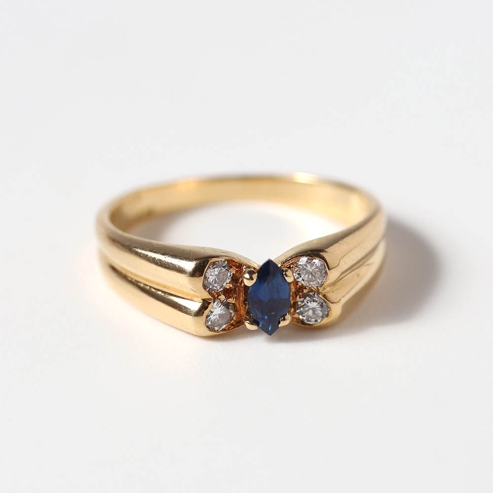 【VINTAGE】Van Cleef & Arpels Papillon Ring 18k YG