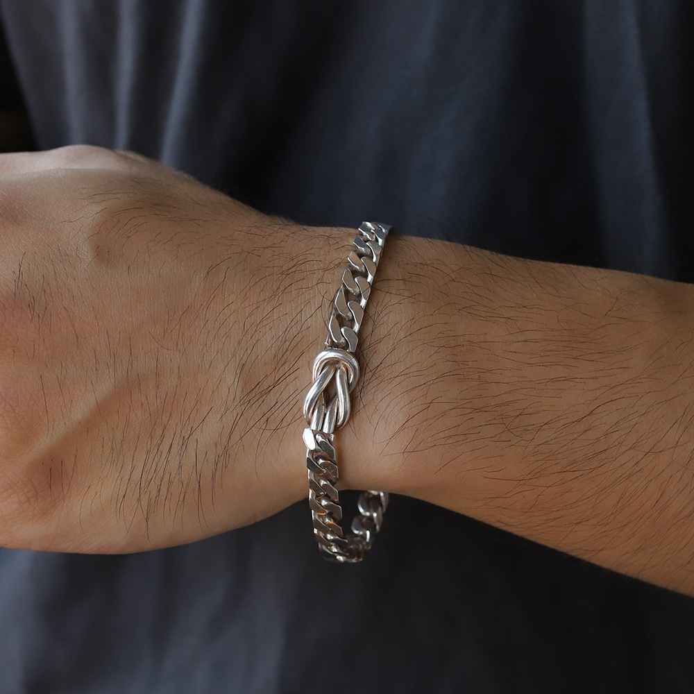 【VINTAGE】TIFFANY&Co. Center Knot Bracelet