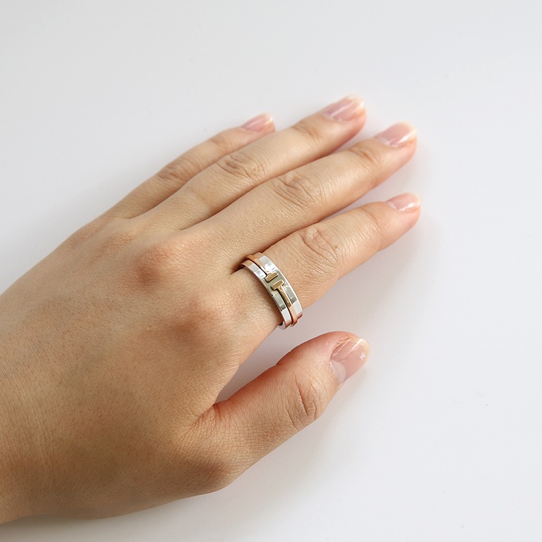 【OLD】TIFFANY&Co. T TWO NARROW RING