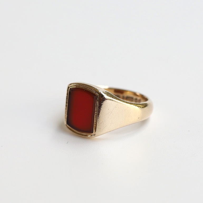 【1957】9k Gold Carnelian Signet Ring