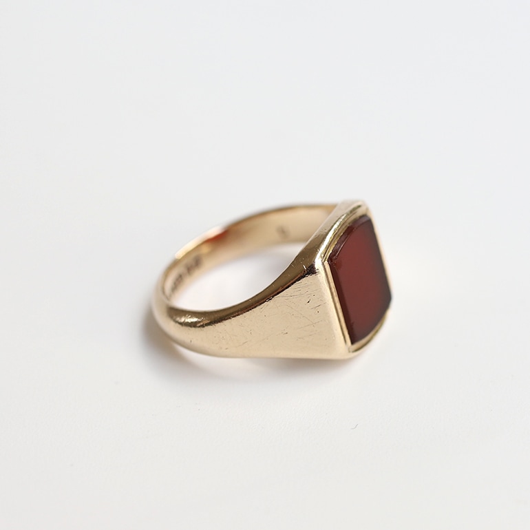 【1957】9k Gold Carnelian Signet Ring
