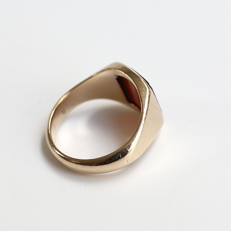 【1957】9k Gold Carnelian Signet Ring