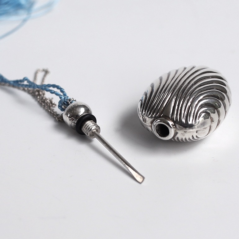 【VINATGE】TIFFANY&Co. Perfume Bottle Necklace