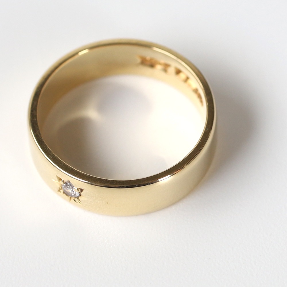 【1986】18k Gold Diamond Gypsy Ring