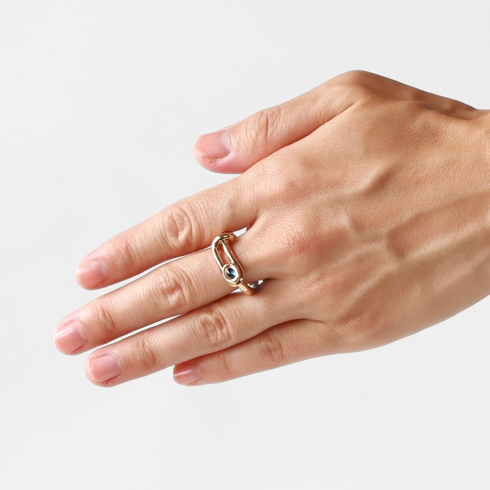 【VINTAGE】HERMES 18k Gold Sapphire Wire Ring