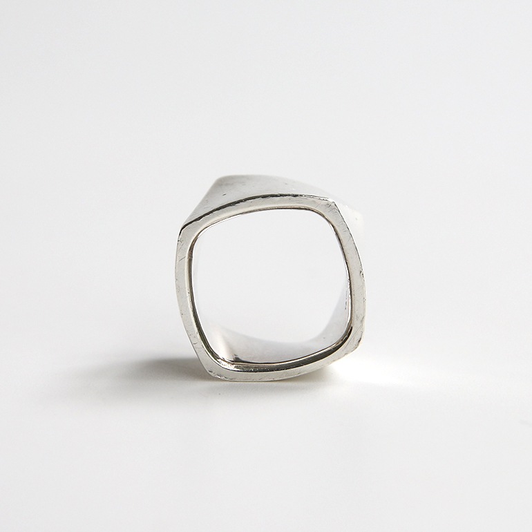 Tiffany & Co. シルバーバングル フランクゲーリー サークル OLD