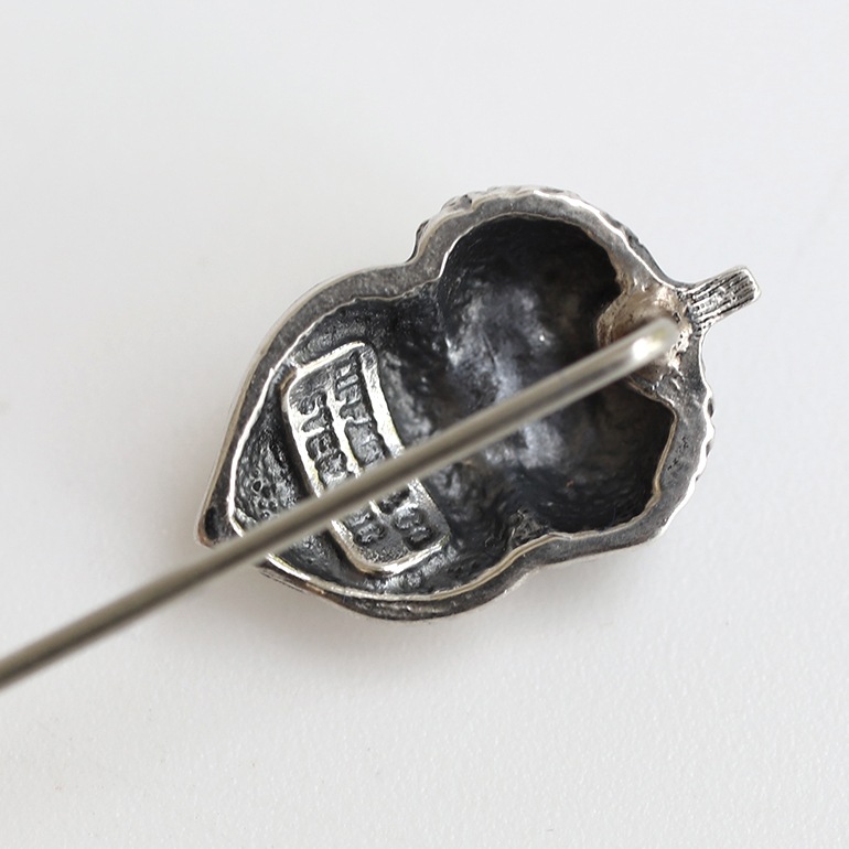 【VINATGE】TIFFANY&Co. Acorn Stick Pin