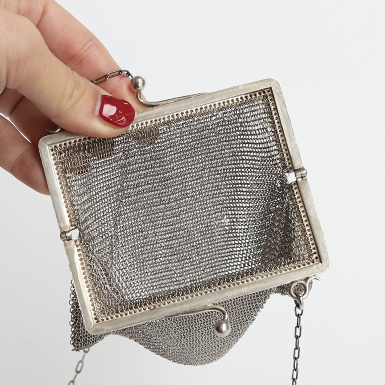 【1915】Silver Mesh Bag