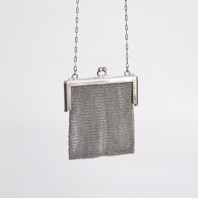 【1915】Silver Mesh Bag
