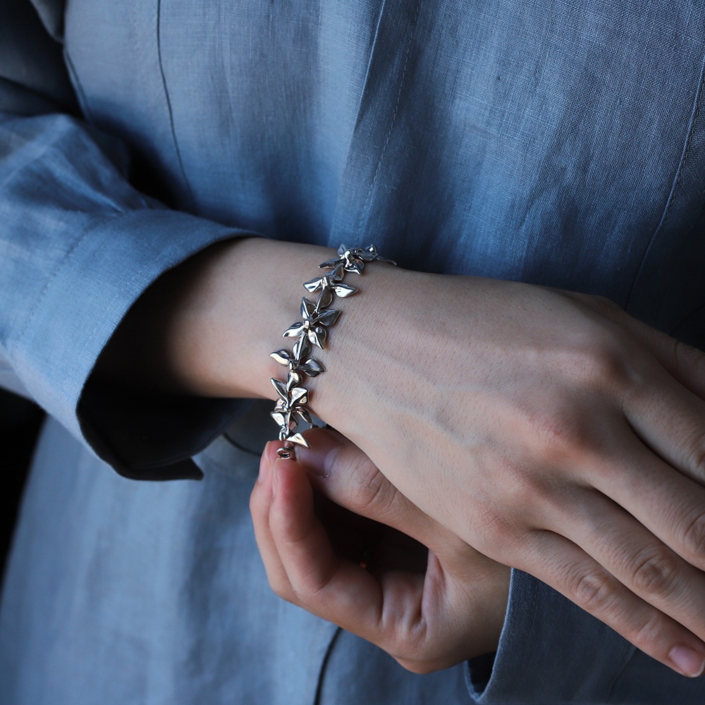 【VINTAGE】TIFFANY&Co. Poinsettia Flower Bracelet