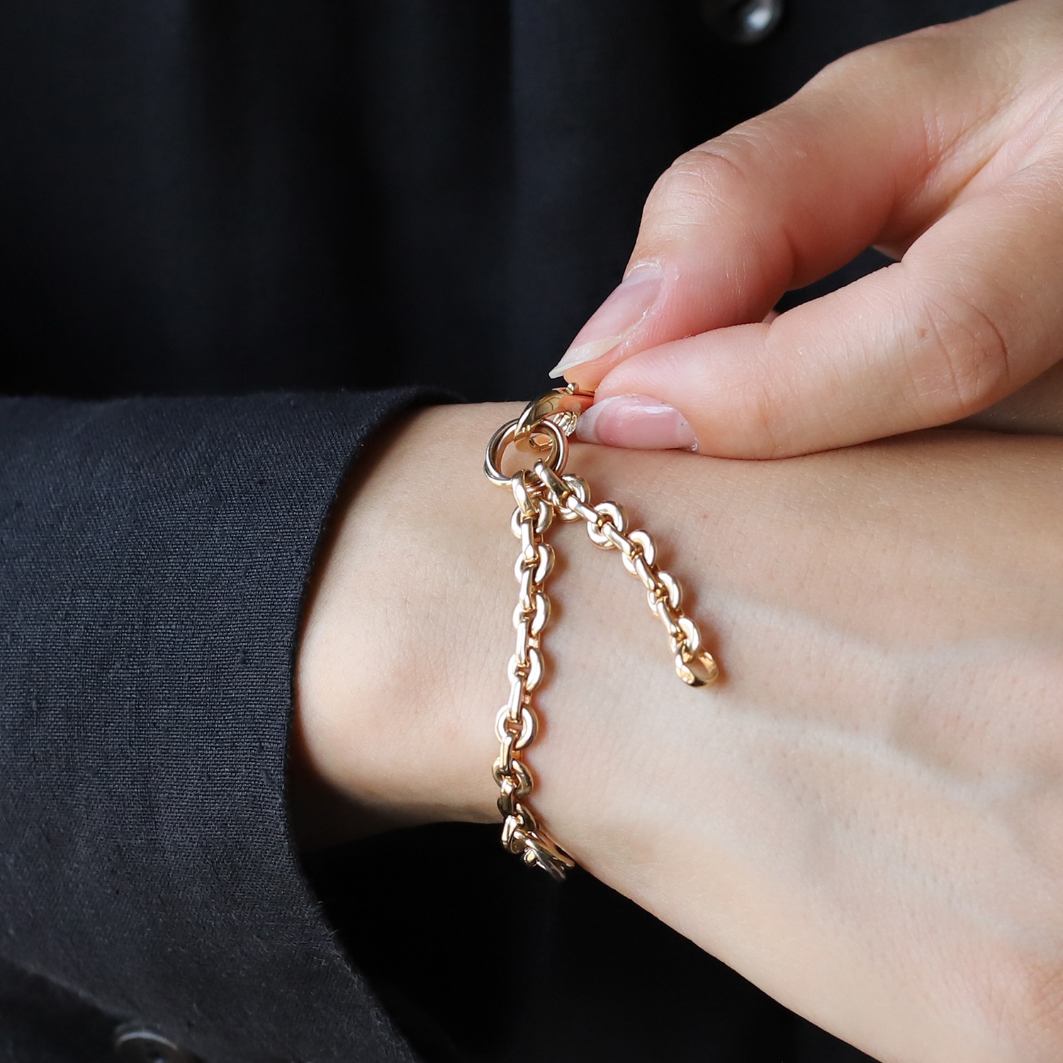 【1990】 CARTIER Trinity Bracelet