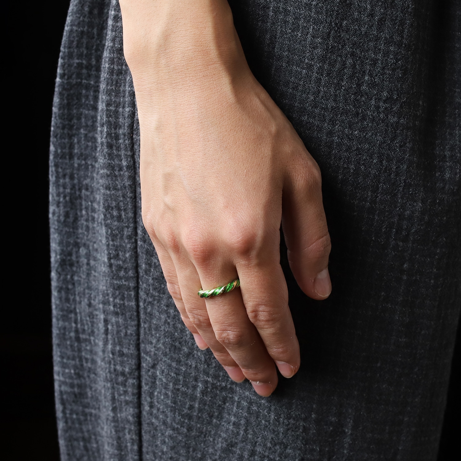 【1980s】TIFFANY&Co. 18k Gold Enamel Twist Ring