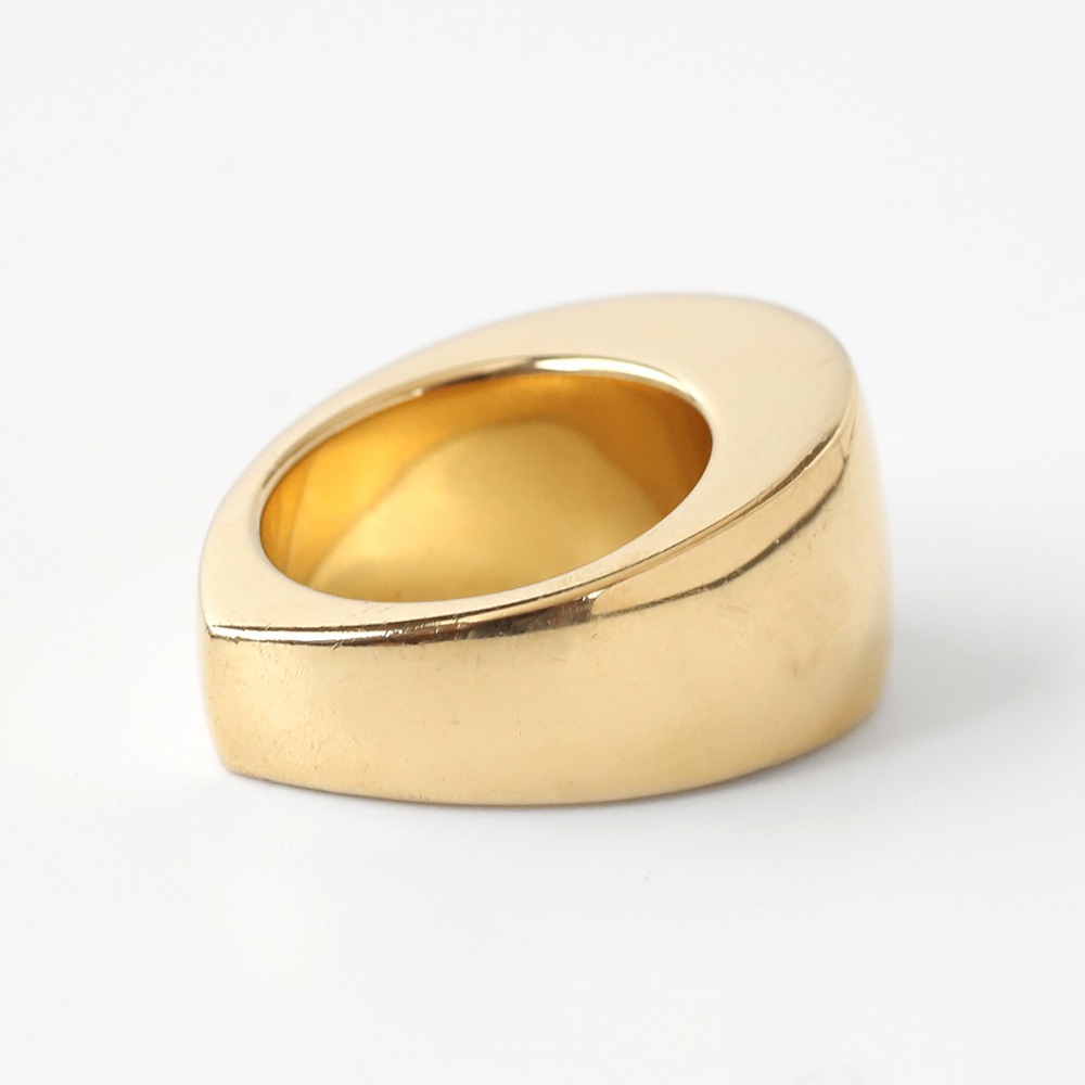 【2000】 PIAGET Teardrop Dome Ring 18k YG