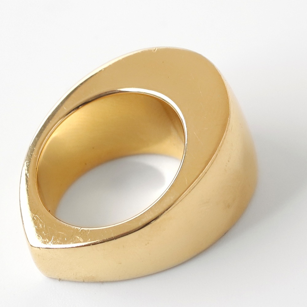 【2000】 PIAGET Teardrop Dome Ring 18k YG