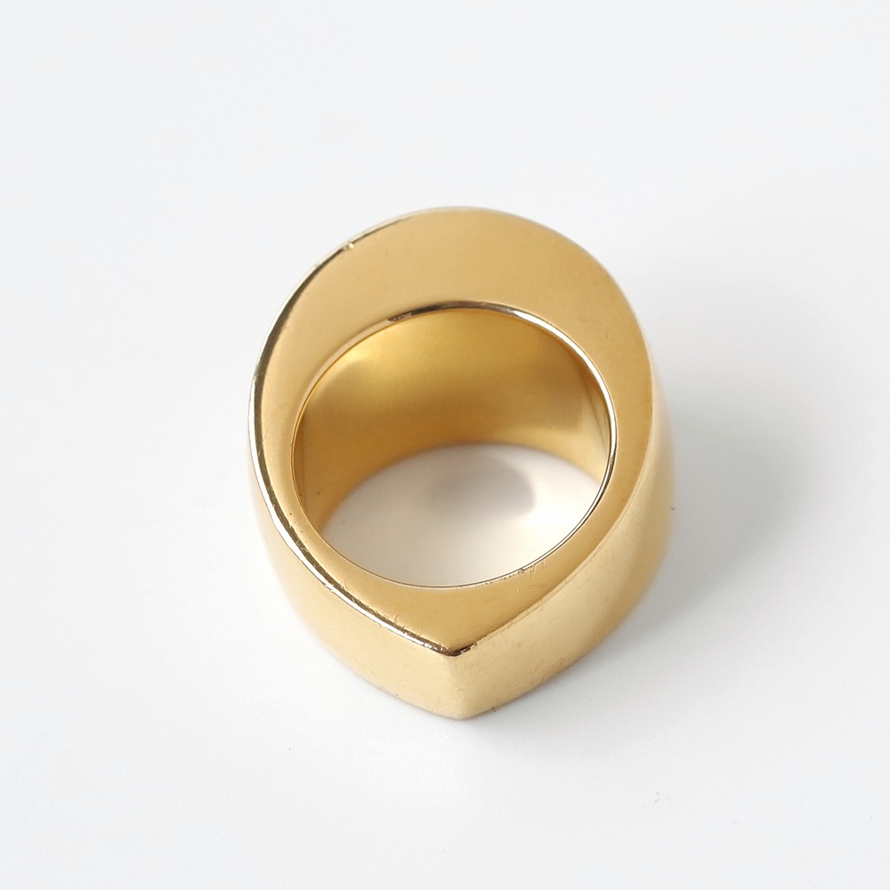 【2000】 PIAGET Teardrop Dome Ring 18k YG