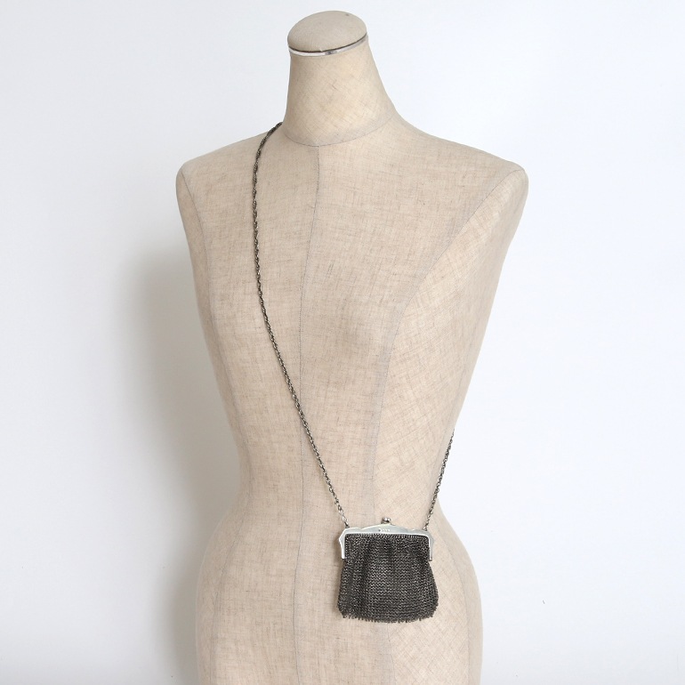 【1911】Silver Mesh Bag