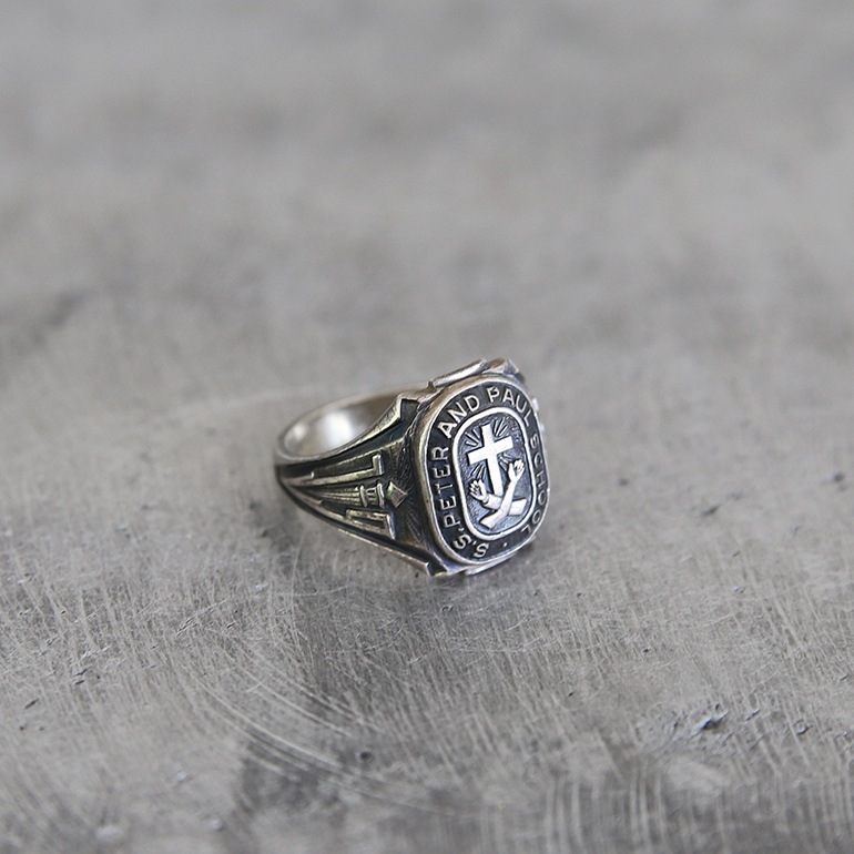 【1961】S.S. PETER & PAUL SHOOL CLASS RING
