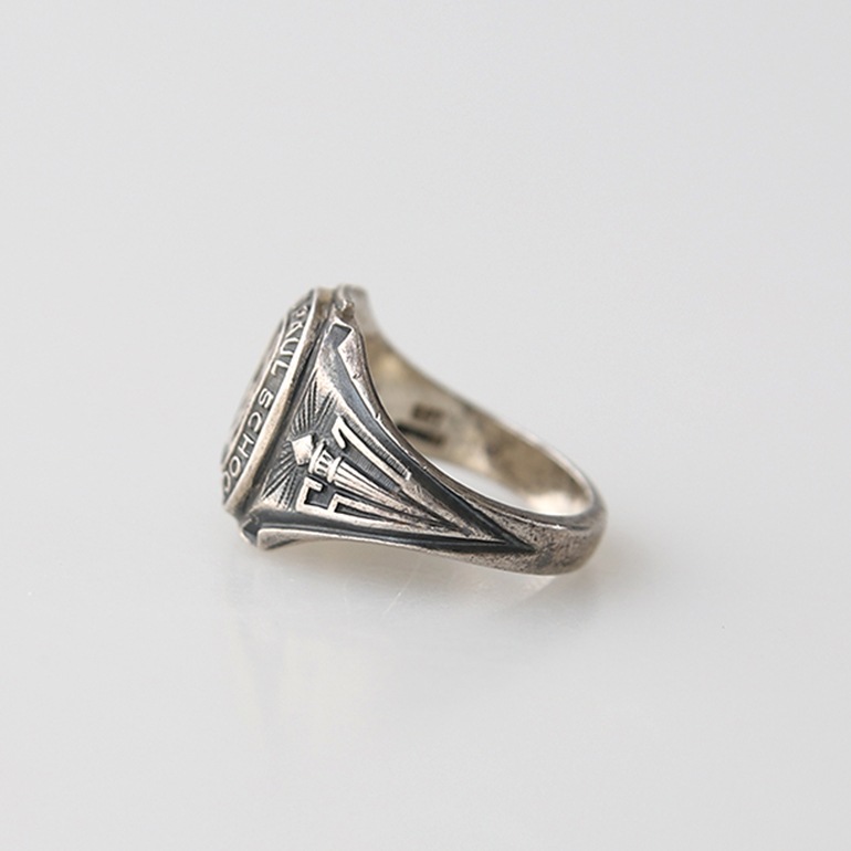【1961】S.S. PETER & PAUL SHOOL CLASS RING