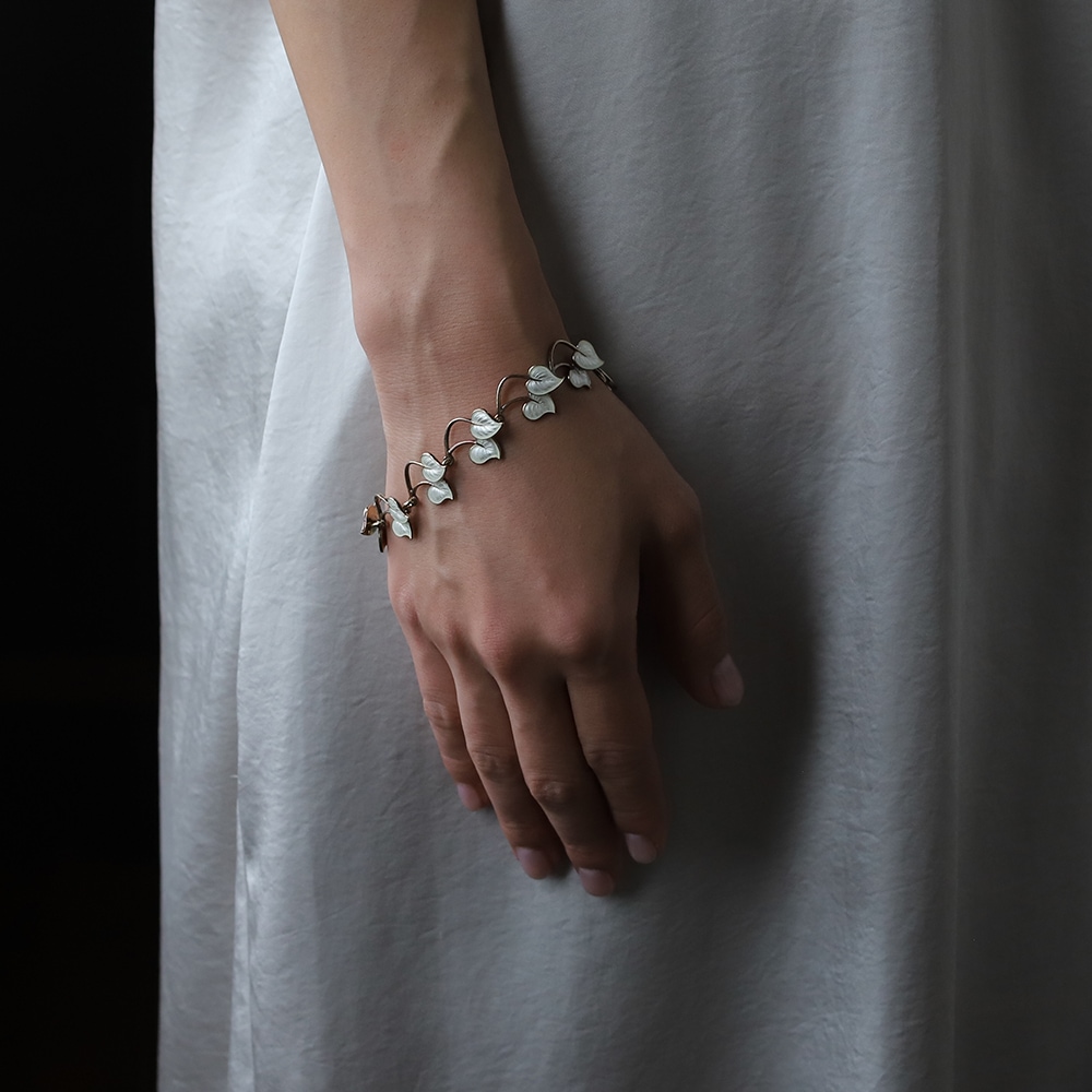 【1960s】Denmark Volmer Bahner<br>Enamel Leaf Bracelet