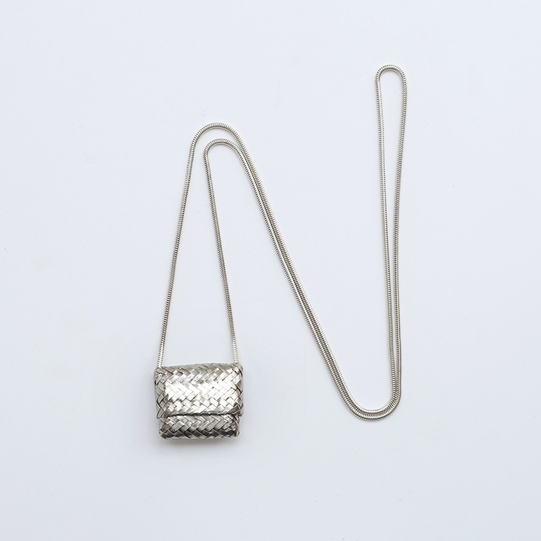 【VINATGE】TIFFANY&Co. Small Basket Necklace