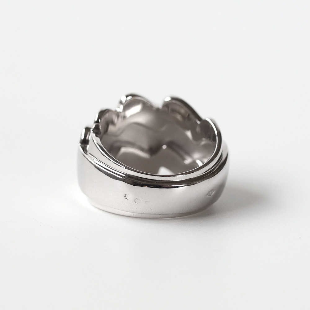 【OLD】Van Cleef & Arpels 18k White Gold Wave Ring