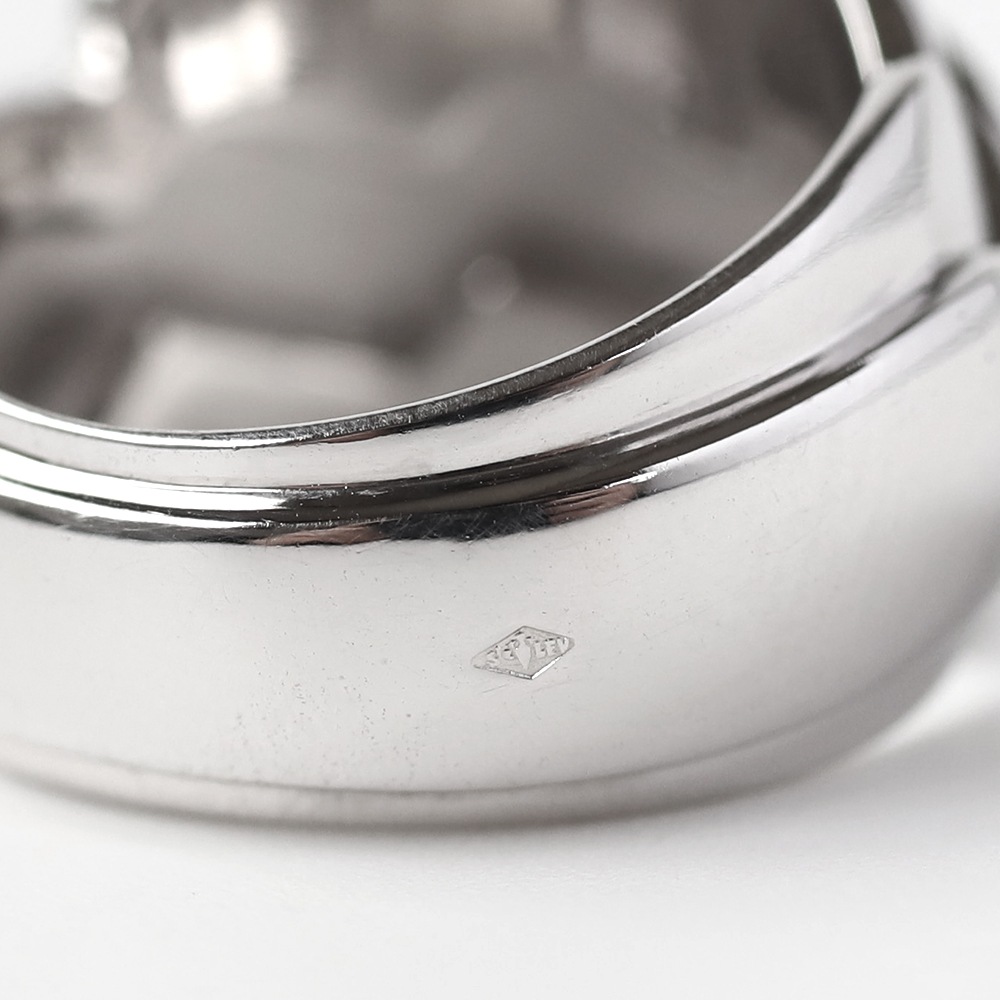 【OLD】Van Cleef & Arpels 18k White Gold Wave Ring