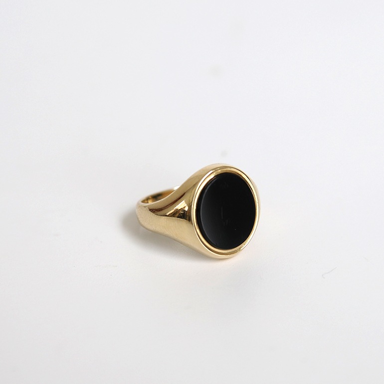 【1970s】9K GOLD ONYX SIGNET RING