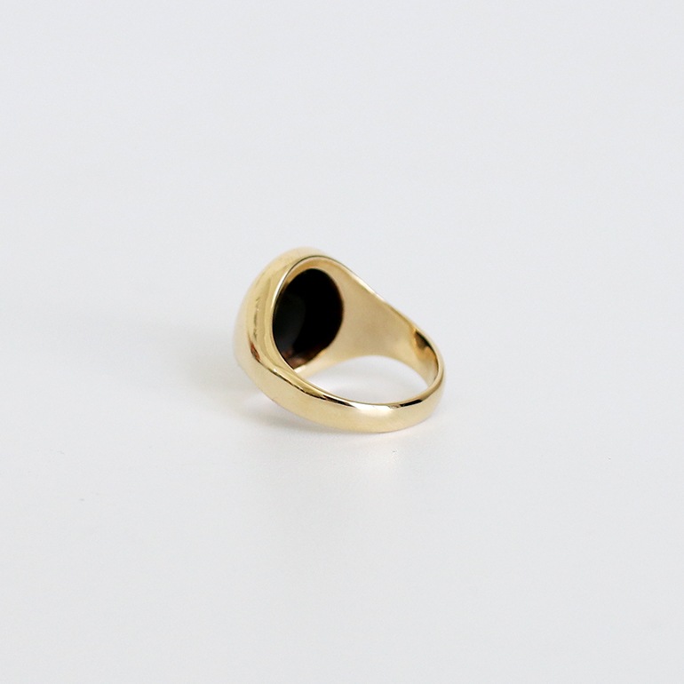 【1970s】9K GOLD ONYX SIGNET RING