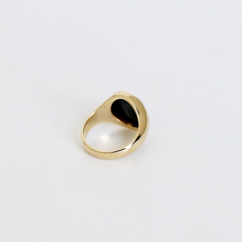 【1970s】9K GOLD ONYX SIGNET RING