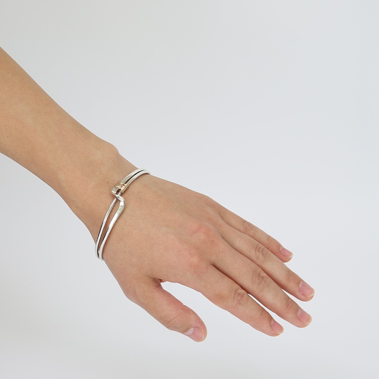 【VINTAGE】MEXICAN SILVER BANGLE