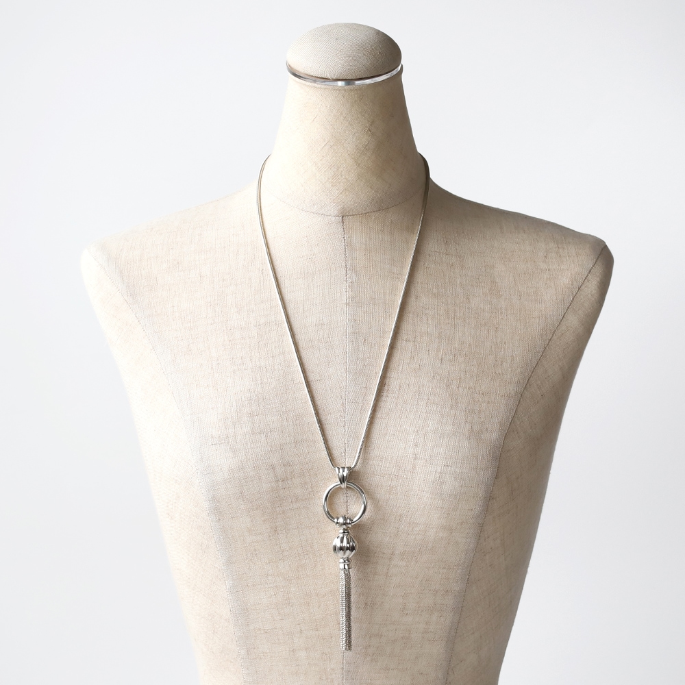 1990s】TIFFANY&Co. Tassel Necklace | すべての商品 | MATILDE