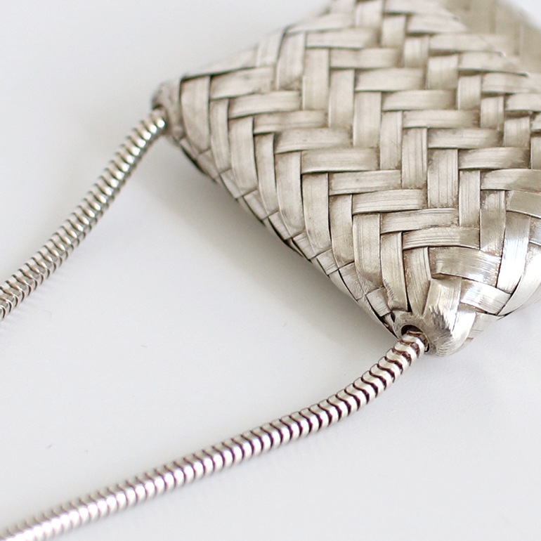 【VINATGE】TIFFANY&Co. SMALL BASKET NECKLACE