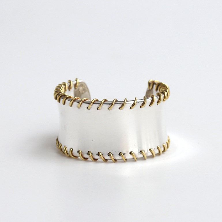 【2001】TIFFANY&Co. Gold Stitch Wide Cuff