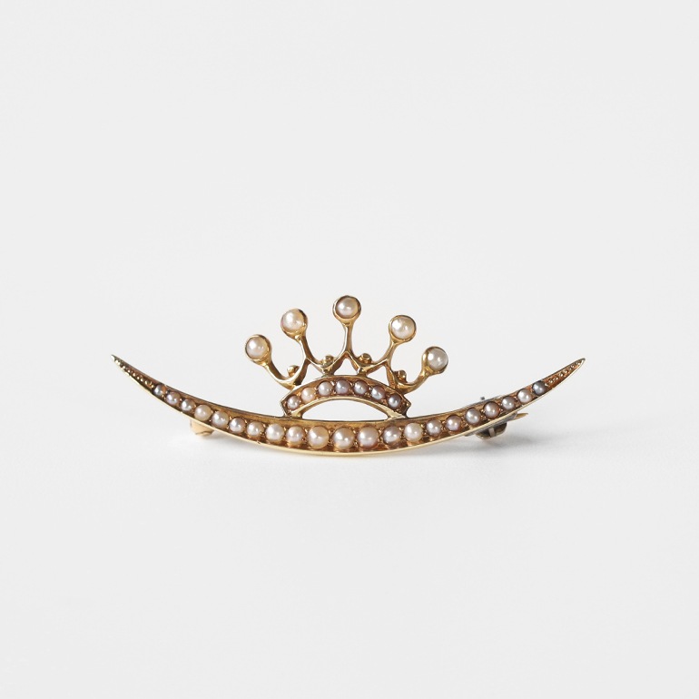 【ANTIQUE】France 14k Gold Crescent Moon Brooch