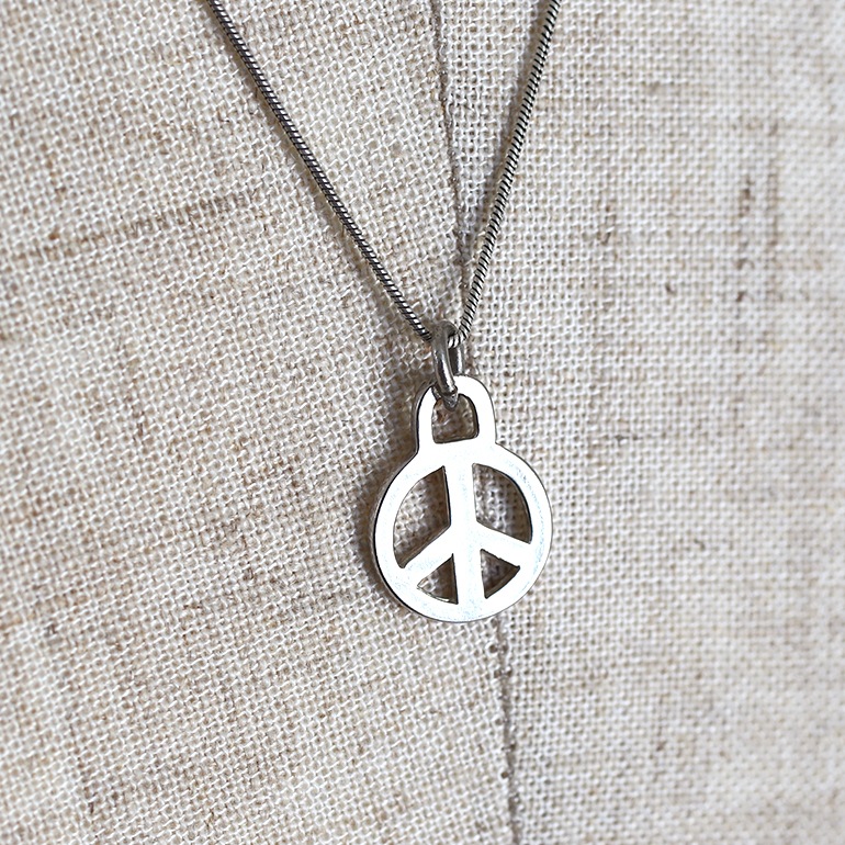 【VINATGE】TIFFANY&Co. Peace Necklace