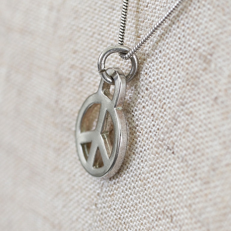 【VINATGE】TIFFANY&Co. Peace Necklace