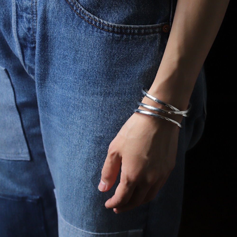 1980s】TIFFANY&Co. Angela Cummings Crossover Cuff | VINTAGE
