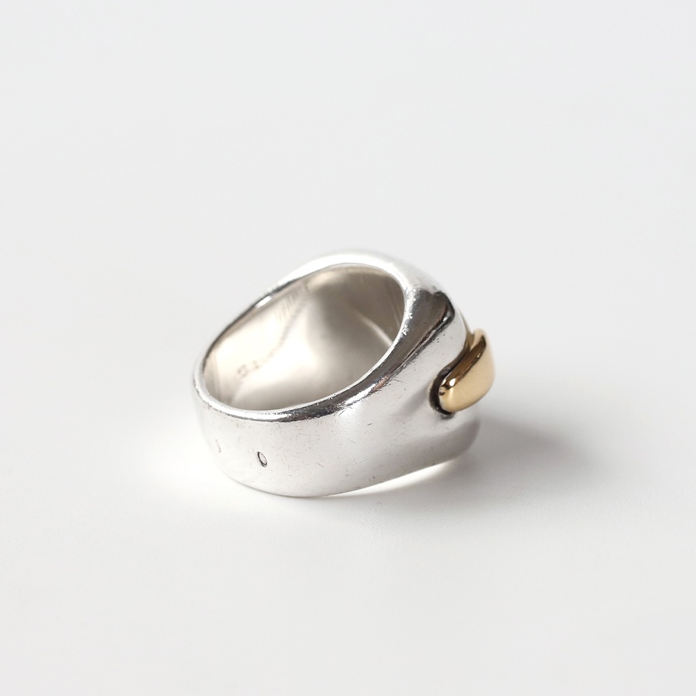 【1980s】HERMES Mother of Pearl Ring