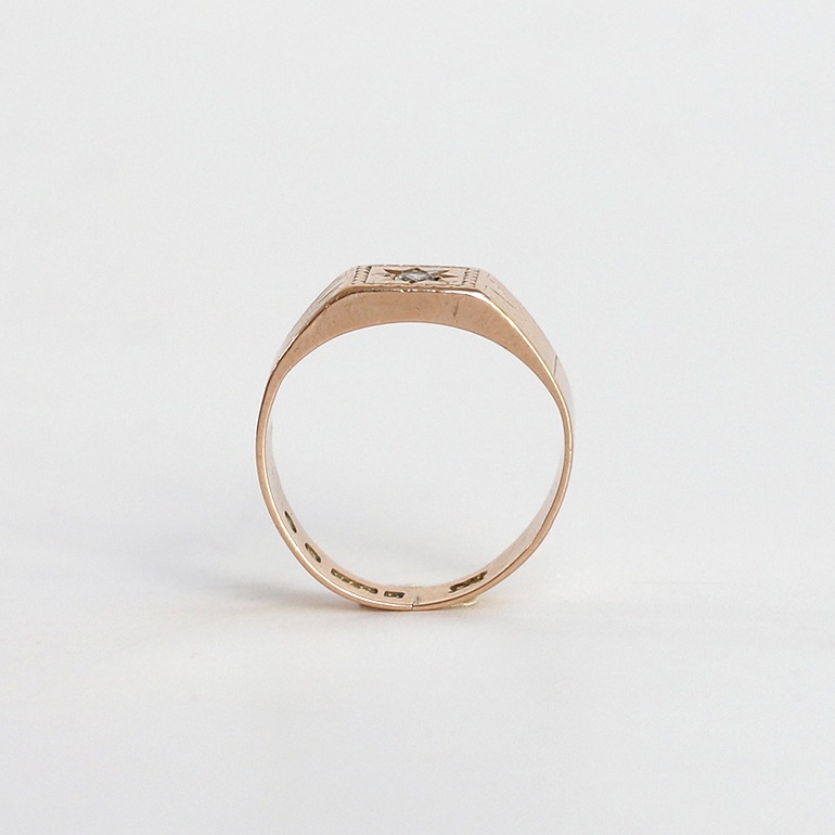 【1933】9k Gold Diamond Signet Ring