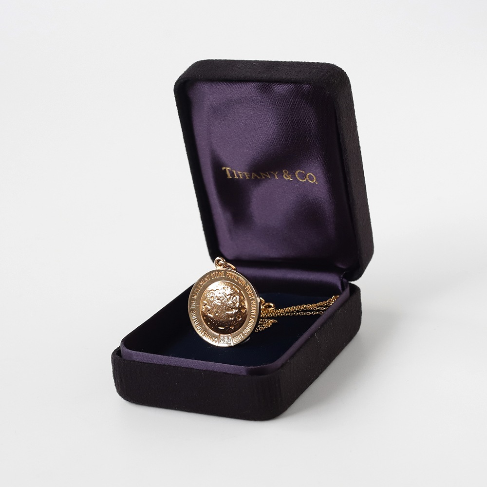 【1969】TIFFANY&Co. 14k Gold First Moon Landing Pendant Necklace 