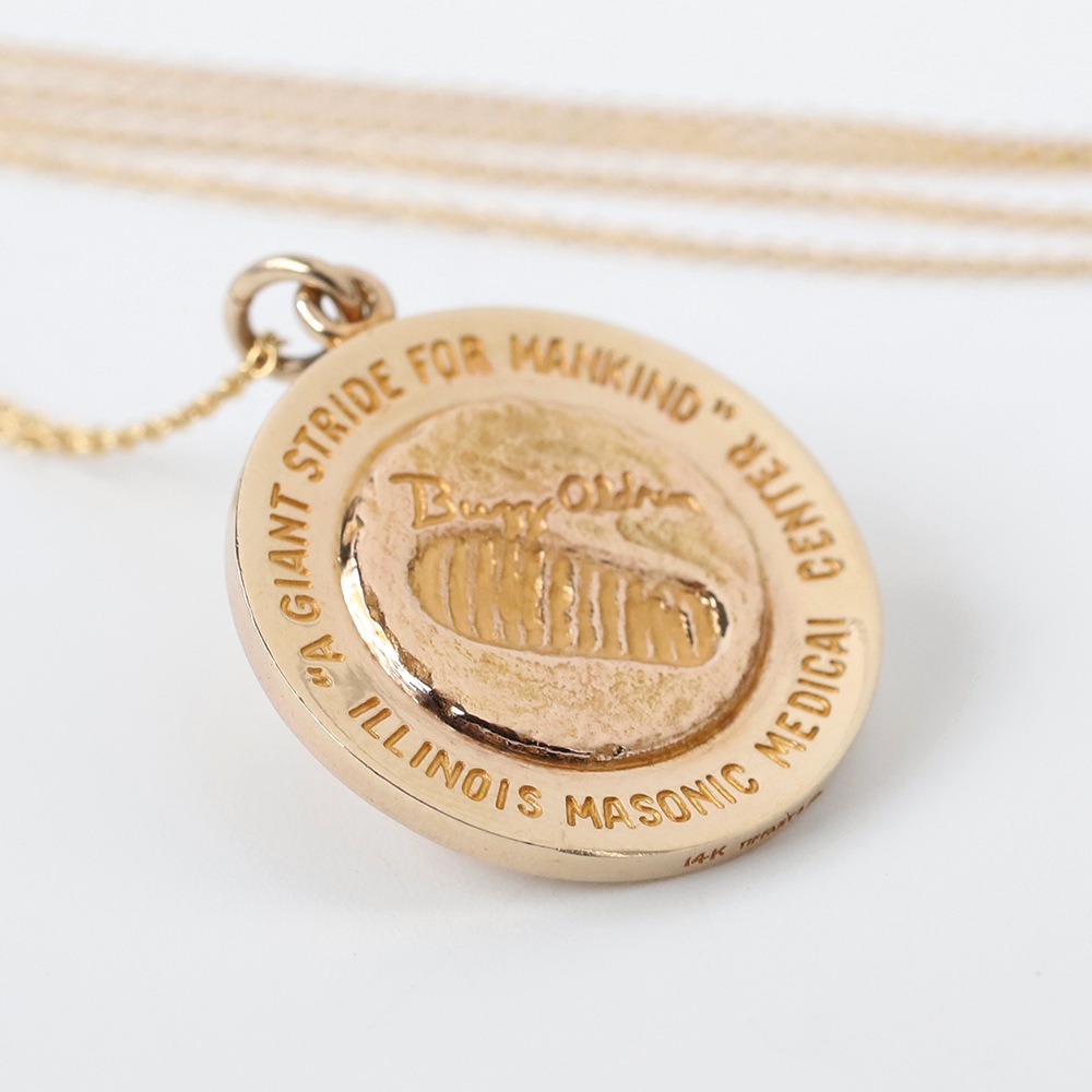 【1969】TIFFANY&Co. 14k Gold First Moon Landing Pendant Necklace 
