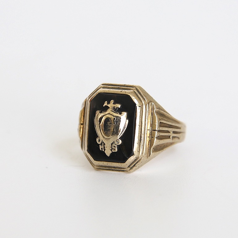 【1940】10K GOLD CLASS RING