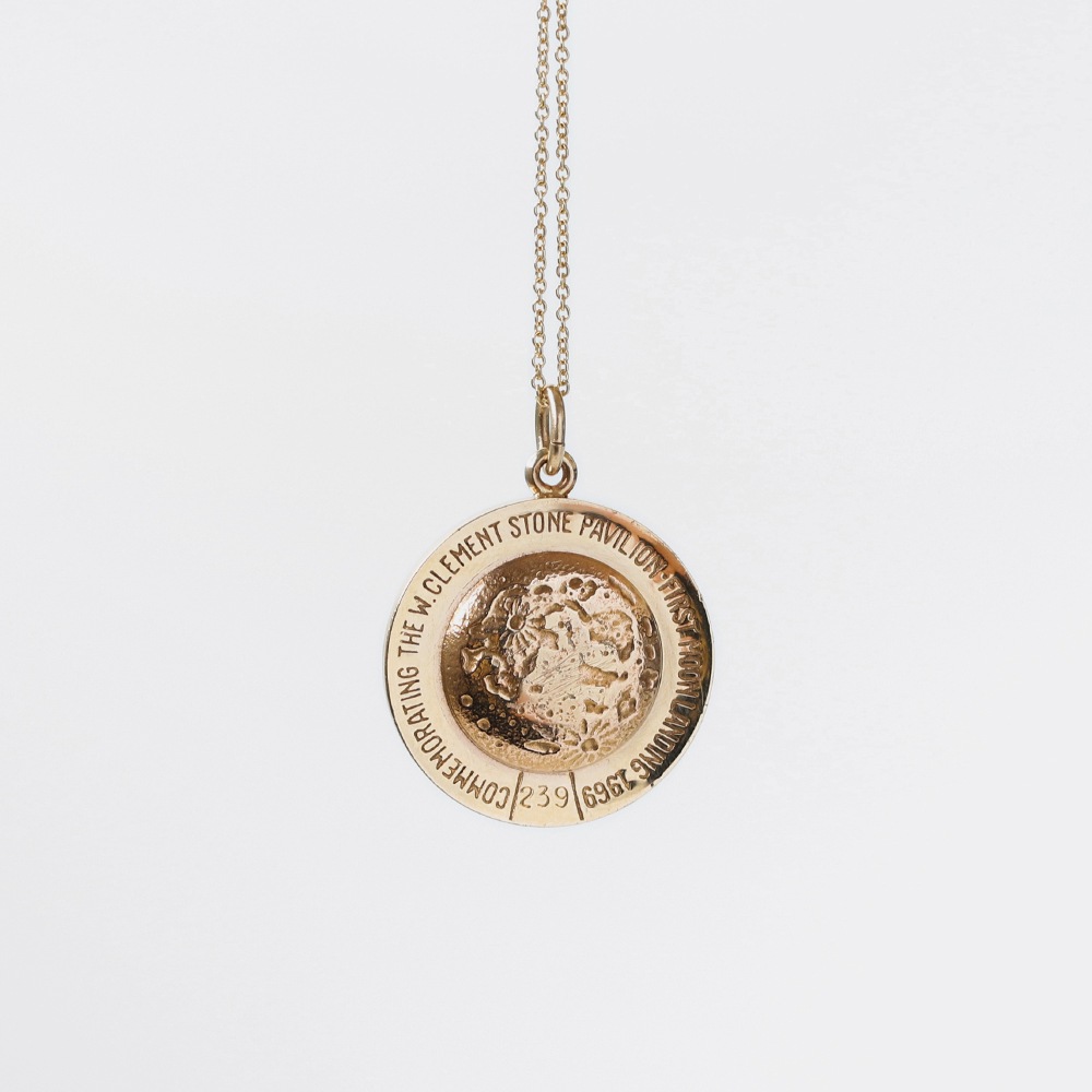 【1969】TIFFANY&Co.<br>14k Gold First Moon Landing Pendant Necklace