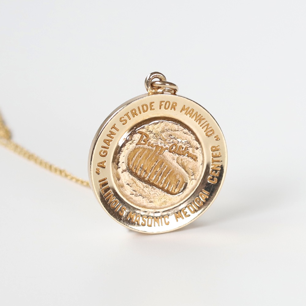 【1969】TIFFANY&Co.<br>14k Gold First Moon Landing Pendant Necklace