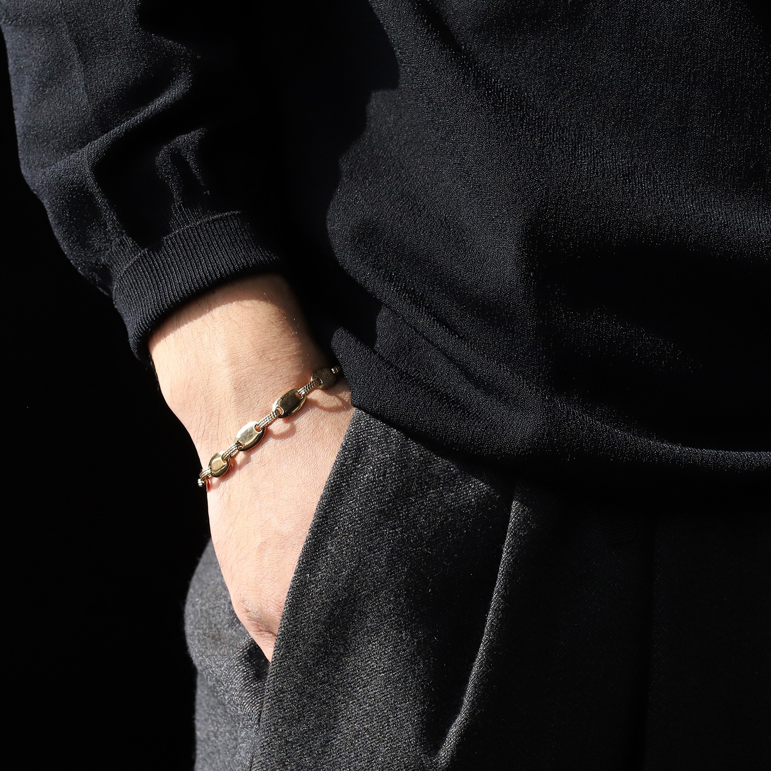 【1980s】HERMES Suroit Bracelet 18k Gold