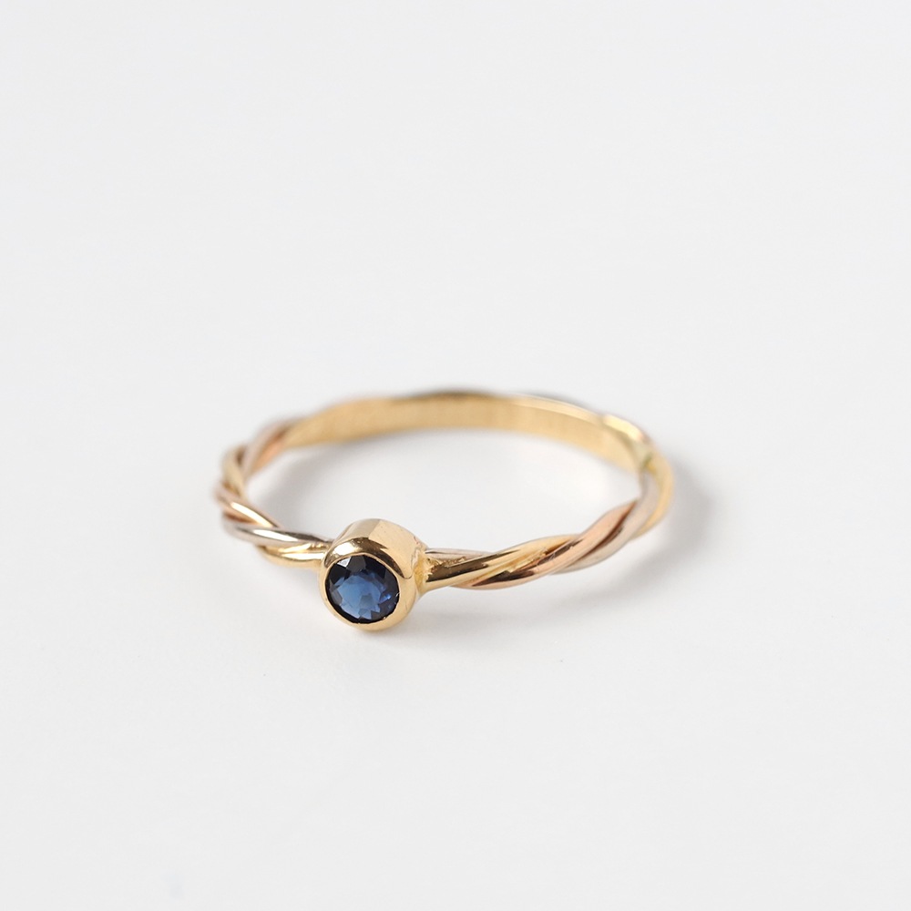 【1990s】Cartier Twisted Sapphire Ring